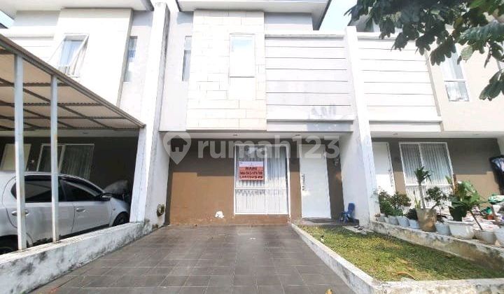 Strategic Row on Main Road Within Serpong Jaya Cluster, Tangerang Strategic Row on Main Road Within Serpong Jaya Cluster, Tangerang