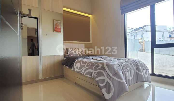 Rumah Siap Huni Furnish Di Cluster Alana Signature Buaran Serpong