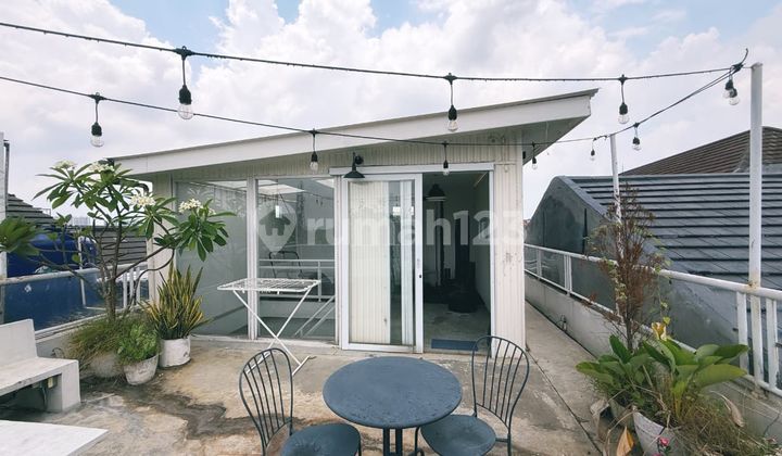 For Sale 3-Story Minimalist House Fully Furnished In Cirendeu 2