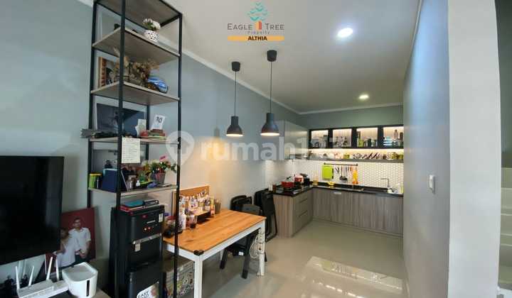Ready-to-Occupy Modern 2-Story House in Graha Raya Bintaro Cluster 2