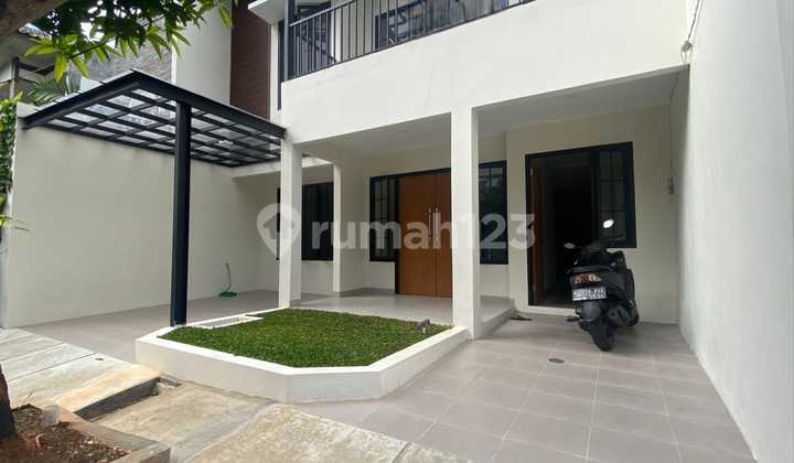 For Sale New Fully Renovated 2-Story House in Graha Raya Bintaro Cluster