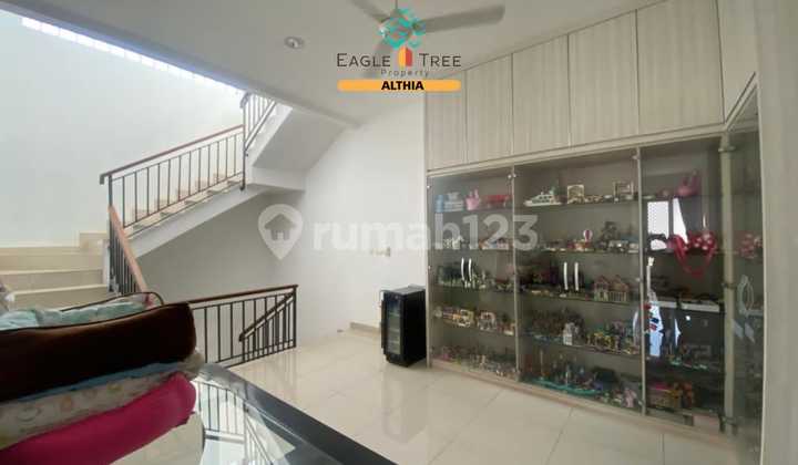 Beautiful Well-Maintained Fully Furnished House with Rooftop in Foresta BSD 2