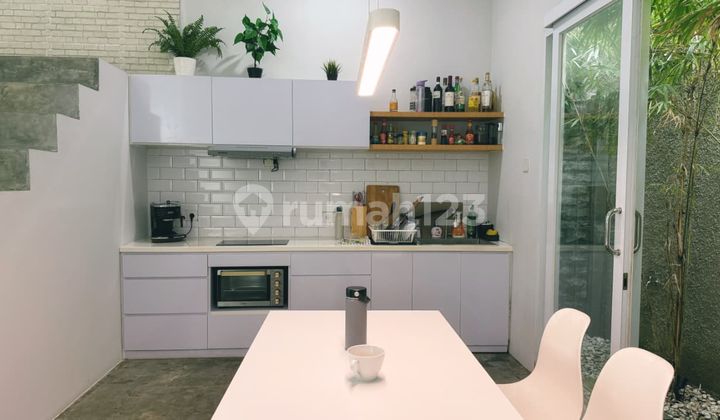 Dijual Rumah Minimalis 3 Lantai Full Furnish Di Cirendeu