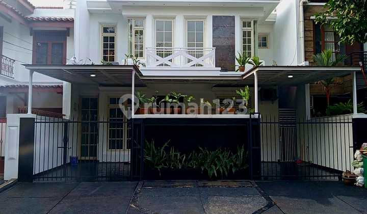 Rumah Siap Huni Row Jalan Luas Di Pondok Indah Jakarta Selatan