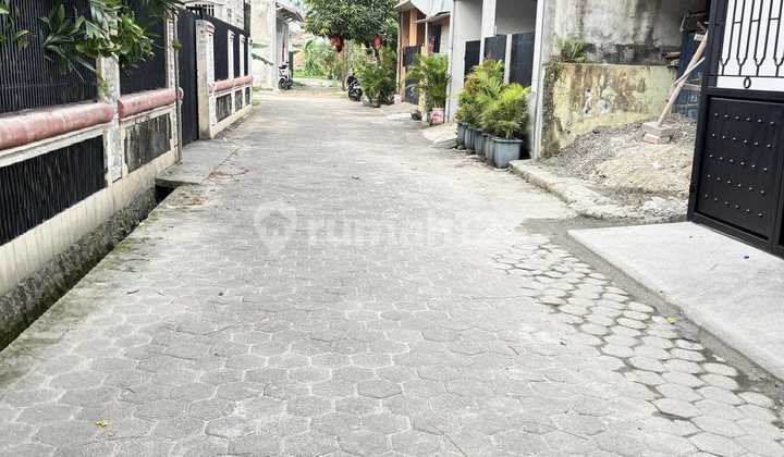 American Classic Design 2-Story House in Lembang Ciledug 2