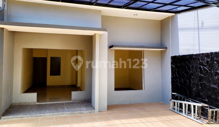Rumah Besar Di Serpong Dekat Gerbang Tol Jelupang Tangerang 2