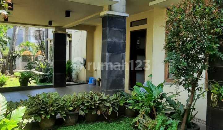 Cantik Ada Kolam Renang di Bintaro Pesanggrahan Jakarta Selatan 2