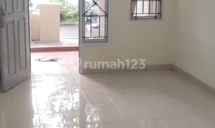 For Rent: Ready-to-Occupy House in Graha Raya Bintaro Cluster For Rent: Ready-to-Occupy House in Graha Raya Bintaro Cluster