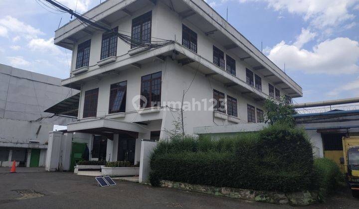 Ada Pabrik Dekat Pintu Tol Cimahi Bandung 1