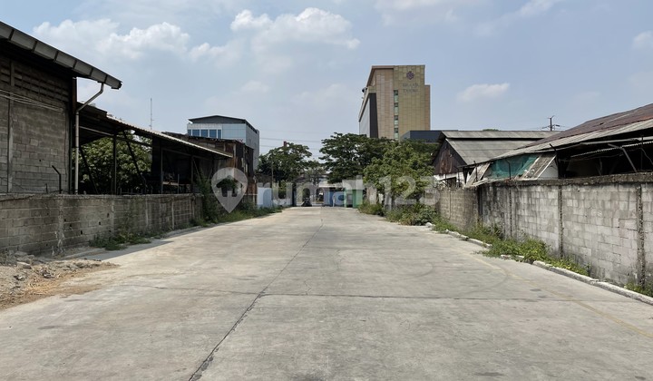 Gudang Daan Mogot Hitung Tanah 17,5juta Permeter 1