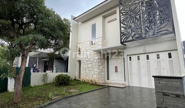 Rumah Baru Granada Pakuwon Indah Surabaya, 5 Kamar