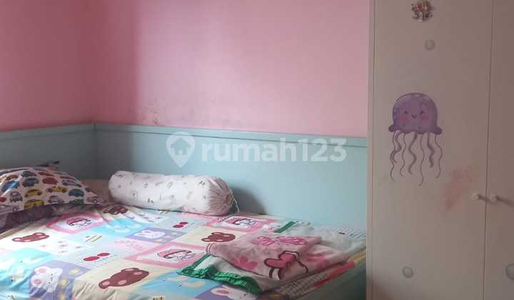 Dijual Rumah 2 Lantai Bersih Siap Huni Murah di Kota Wisata Cibubur