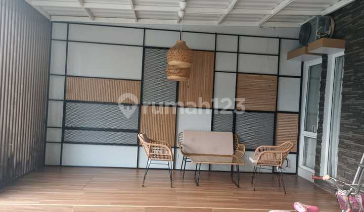 Dijual Rumah 2 Lantai Siap Huni di Legenda Wisata Cibubur 2