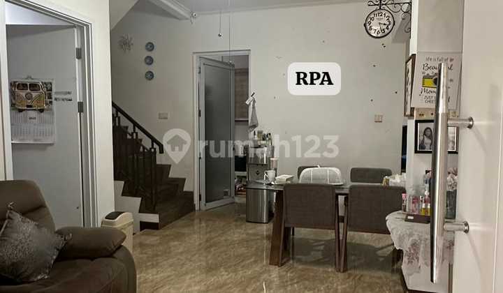 For Sale 2-Story Neat Ready-to-Occupy House in the Favorite Cluster Cibubur Country 2