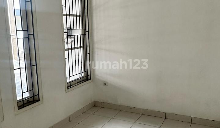 For Sale Ready-to-Occupy Legend Wisata House with SHM For Sale Ready-to-Occupy Legend Wisata House with SHM