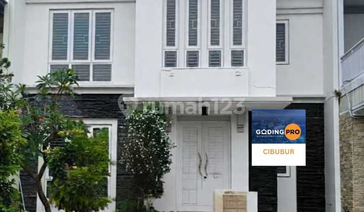 For Sale 2-Story Move-In Ready House in Kota Wisata Housing Estate