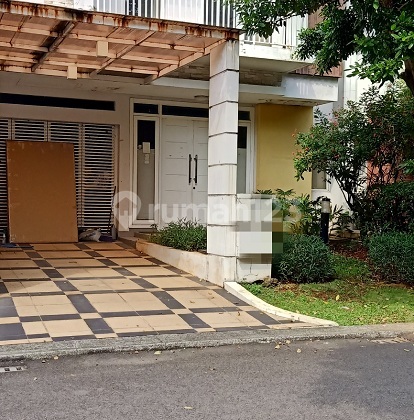 Rumah Dijual Di Cluster Acasia, Summarecon Bekasi, Bekasi