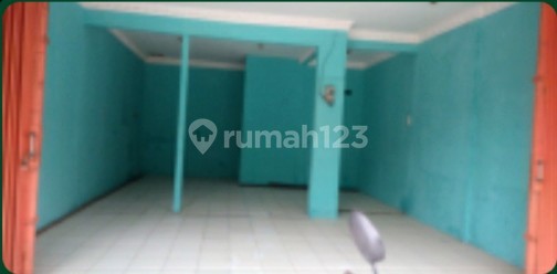 For Sale: 3-Unit Row Shop in Puri Cendana, South Tambun, Bekasi 2