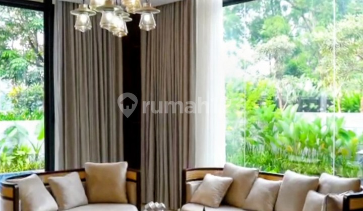 Rumah Mewah 3 Lantai Kawasan Golf Cimanggis 2