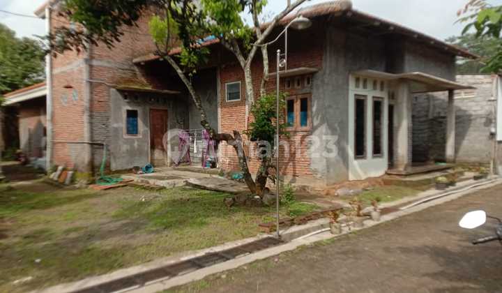 Dijual Rumah Di Pakintelan Gunungpati Semarang  1