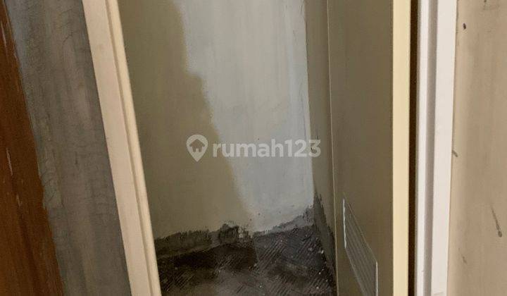 Rumah Di Jual Di Tanah Mas Semarang Utara  Butuh Renovasi 2