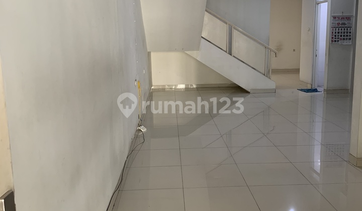 Disewakan Rumah Di Jalan Lingga Semarang  2