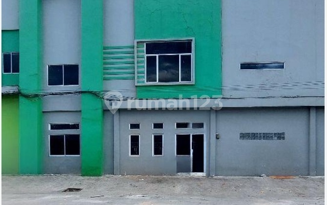 Ready-to-Use Warehouse in Garuda Sakti Pekanbaru Ready-to-Use Warehouse in Garuda Sakti Pekanbaru