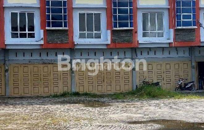 Ruko Gandeng 2 Pintu Garuda Sakti Pekanbaru 1