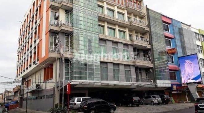 Strategic Active Hotel In The Center Of Pekanbaru City Strategic Active Hotel In The Center Of Pekanbaru City