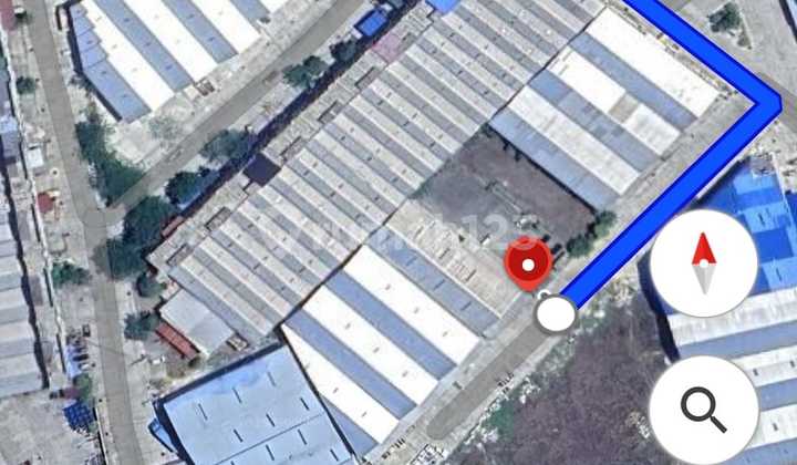 Large and Strategic Warehouse in the City Center of Soekarno Hatta, Pekanbaru Large and Strategic Warehouse in the City Center of Soekarno Hatta, Pekanbaru