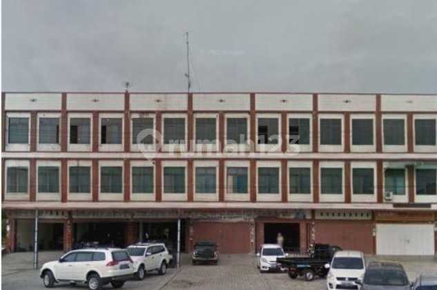 Strategic 2-Door Adjacent Shophouse on Soekarno-Hatta Road