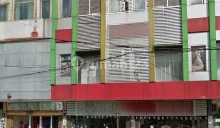 Premium 3-Door Shophouse - Prime Location on Jl. A. Yani Pekanbaru