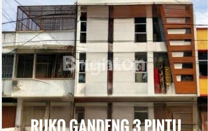 Ruko Gandeng 3 Pintu Strategis Di Setia Budi Pekanbaru 2
