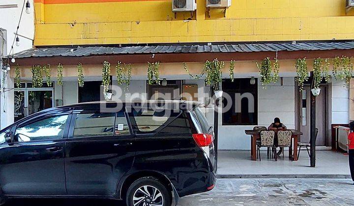Ruko Gandeng 6 Pintu Siap Pakai Sudirman  1