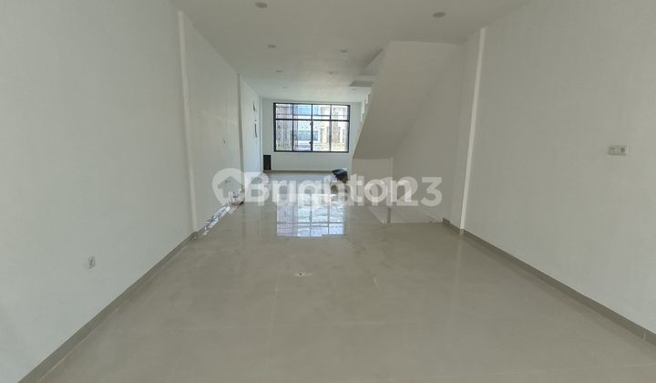 Ready-to-Use Shop House in Downtown Pekanbaru, Riau