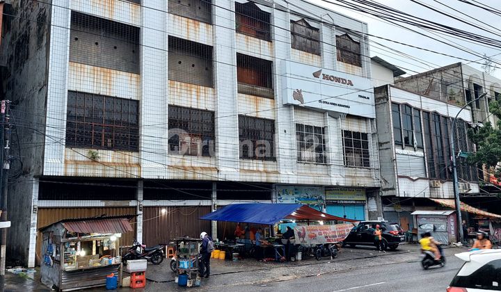 Strategic 5-Door 4-Story Shop House – Pekanbaru City Center