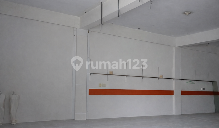 Premium 3-Door Shophouse - Prime Location on Jl. A. Yani Pekanbaru