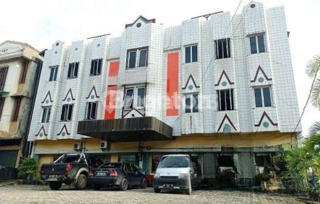 4-Door Shophouse in the City Center, Riau Street, Pekanbaru 2