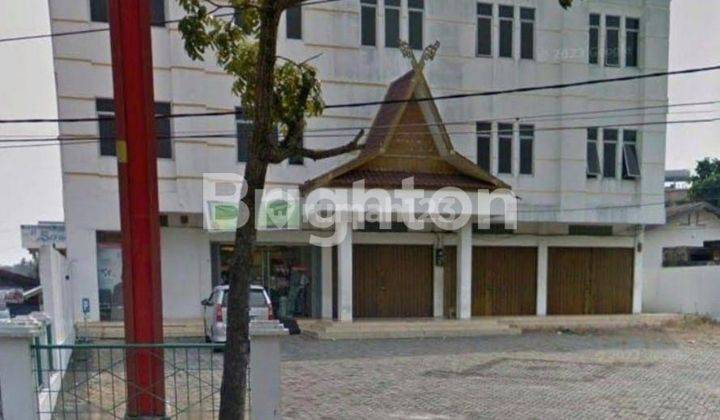 Ruko Gandeng Jalan Sudirman Ex Bank 1