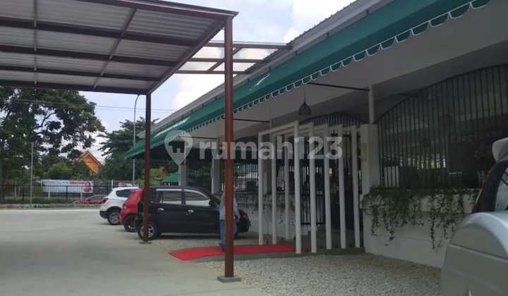 Former Ready-to-Use Restaurant, Riau Street 2