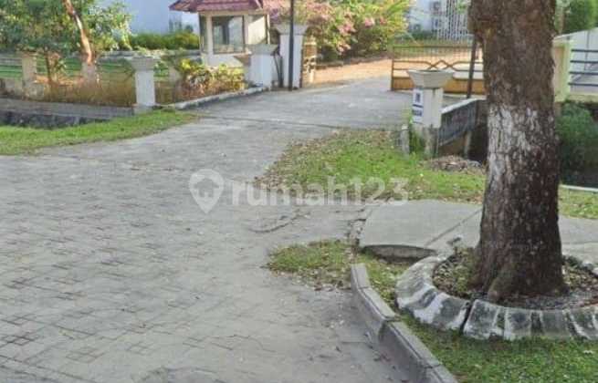For Sale: Multipurpose Building &#43; 1.7 Hectares of Land in Sudirman, Pekanbaru