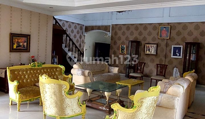 Dijual Rumah Mewah Di Jalan Teuku Umar – Lokasi Strategis & Bergengsi 2