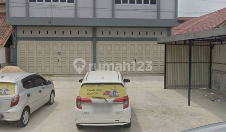 New 2-Story Shophouse - Strategic Location in the Pekanbaru Business Center 1