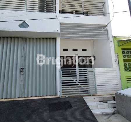 Rumah 2 Lantai Siap Huni 3 Kamar Tidur 3 Kamar Mandi Graha Mukti 2