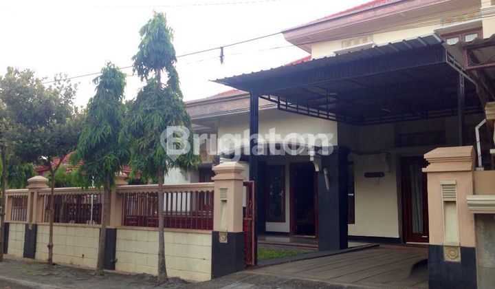 RUMAH 2 LANTAI HOOK LUAS UNTUK TEMPAT TINGGAL ATAUPUN MESS 1