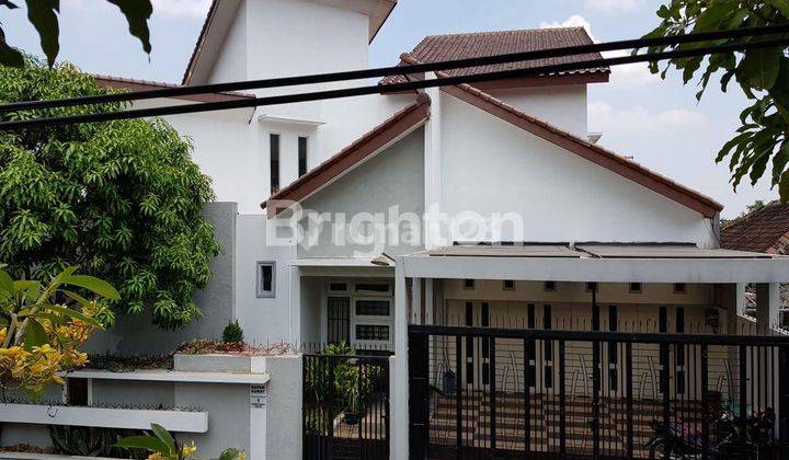 TURUN HARGA RUMAH SEMI FURNISHED TERAWAT CANTIK 1