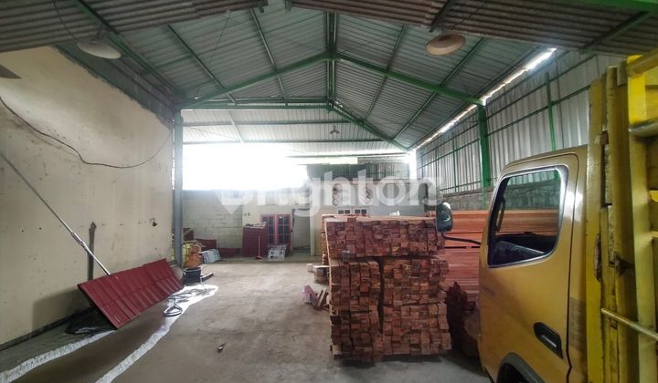 Gudang Lokasi Strategis Jalan Raya Wolter Monginsidi 1