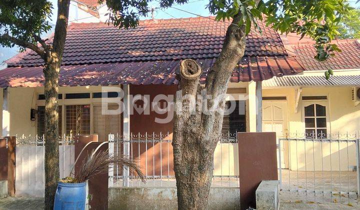 RUMAH BISA UNTUK KANTOR HOOK JALAN DEPAN LEBAR 1