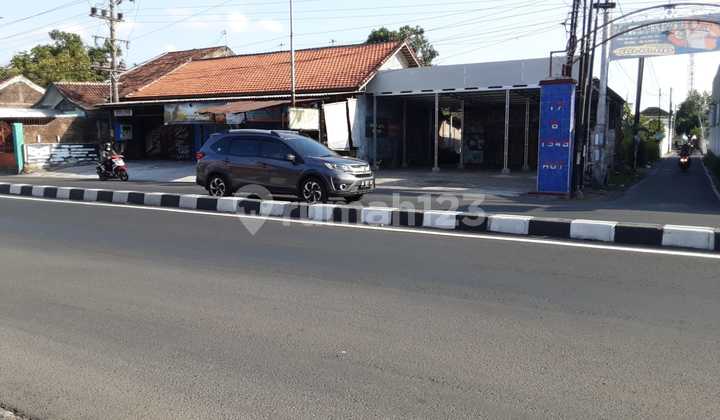 Dijual Tanah Bonus 4 Bangunan Ruko, Lokasi Strategis Surakarta