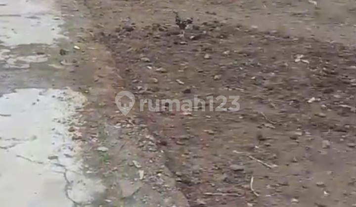 Land for Sale with Strategic Hook Location in Tembalang, Semarang 2